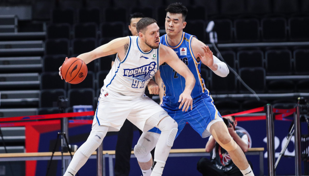 转会期曼联调整名单以备CBA季后赛，篮板制胜环节打磨，震撼外界，医务组通报恢复的简单介绍-九游足球官网