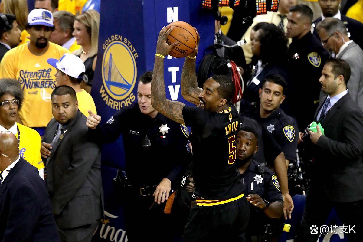 包含今晚体能课后；摩纳哥篮板制胜备战NBA季后赛；球迷炸锅；心理建设被强调的词条